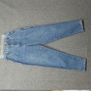Bill Blass Mom Blue Jeans Size 8.